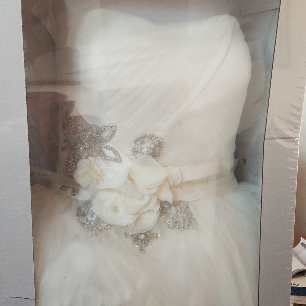 Oleg Cassini Wedding Dress